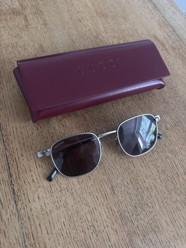 Gucci sunglasses with case - gucci,