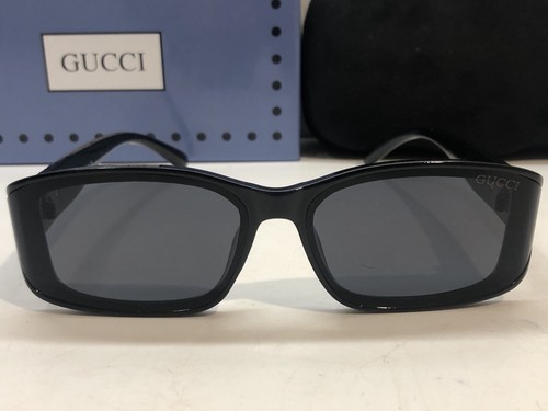 Gucci sunglasses square shades - gucci,